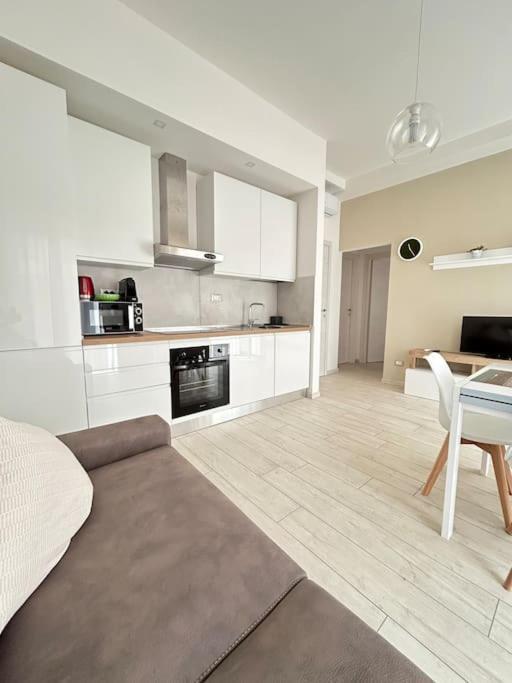 Dante Apartment By Florencehospitality Com מראה חיצוני תמונה