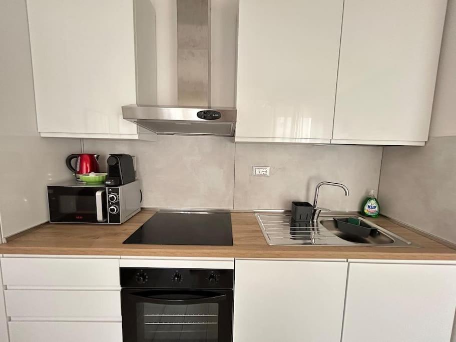Dante Apartment By Florencehospitality Com מראה חיצוני תמונה