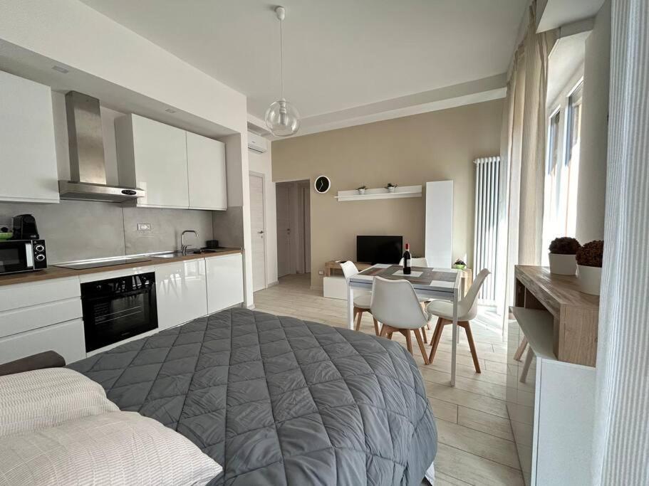 Dante Apartment By Florencehospitality Com מראה חיצוני תמונה